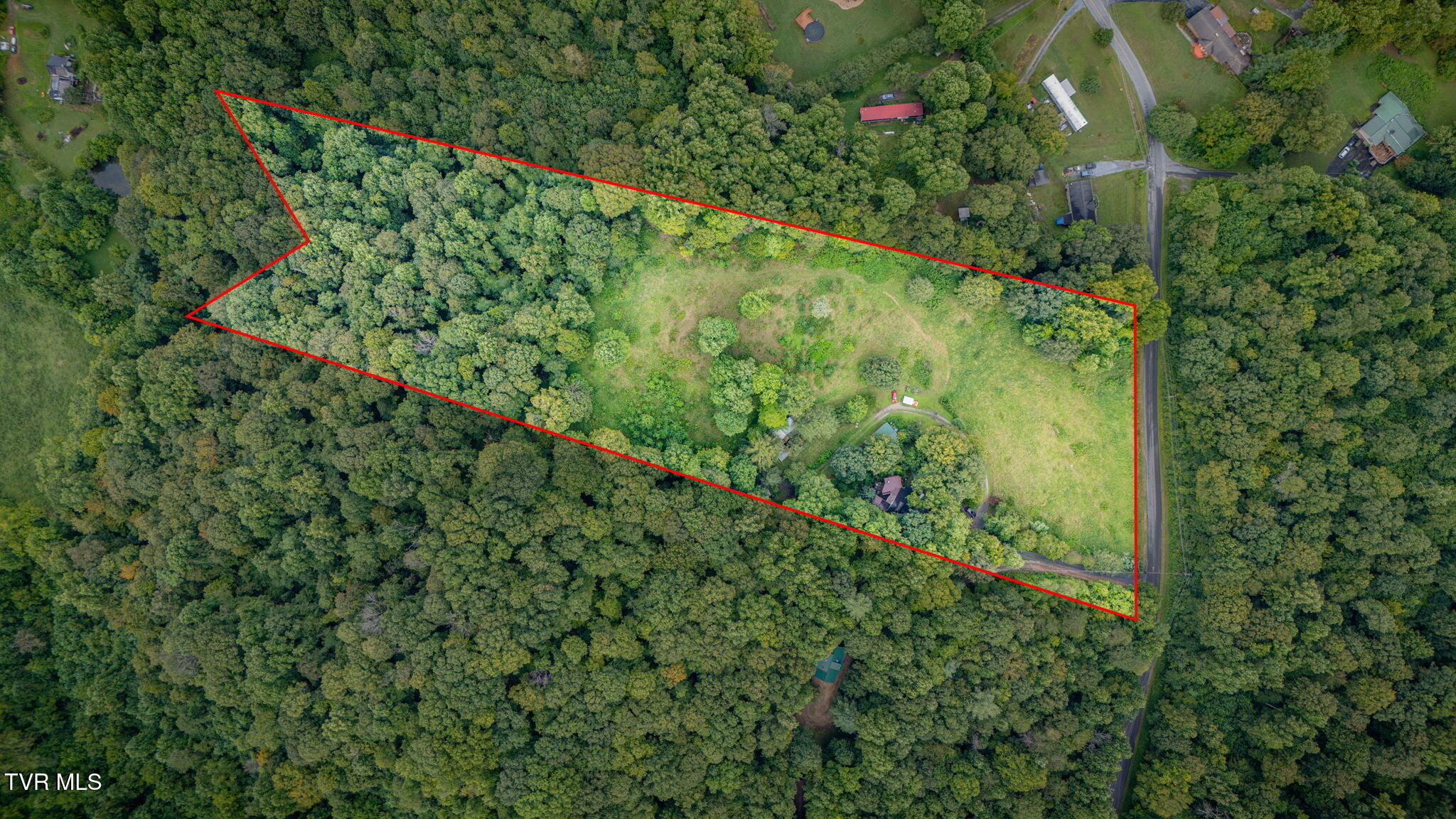 1530 Powder Branch Road Johnson City, TN 37601 - Photo 2 of 30 106a