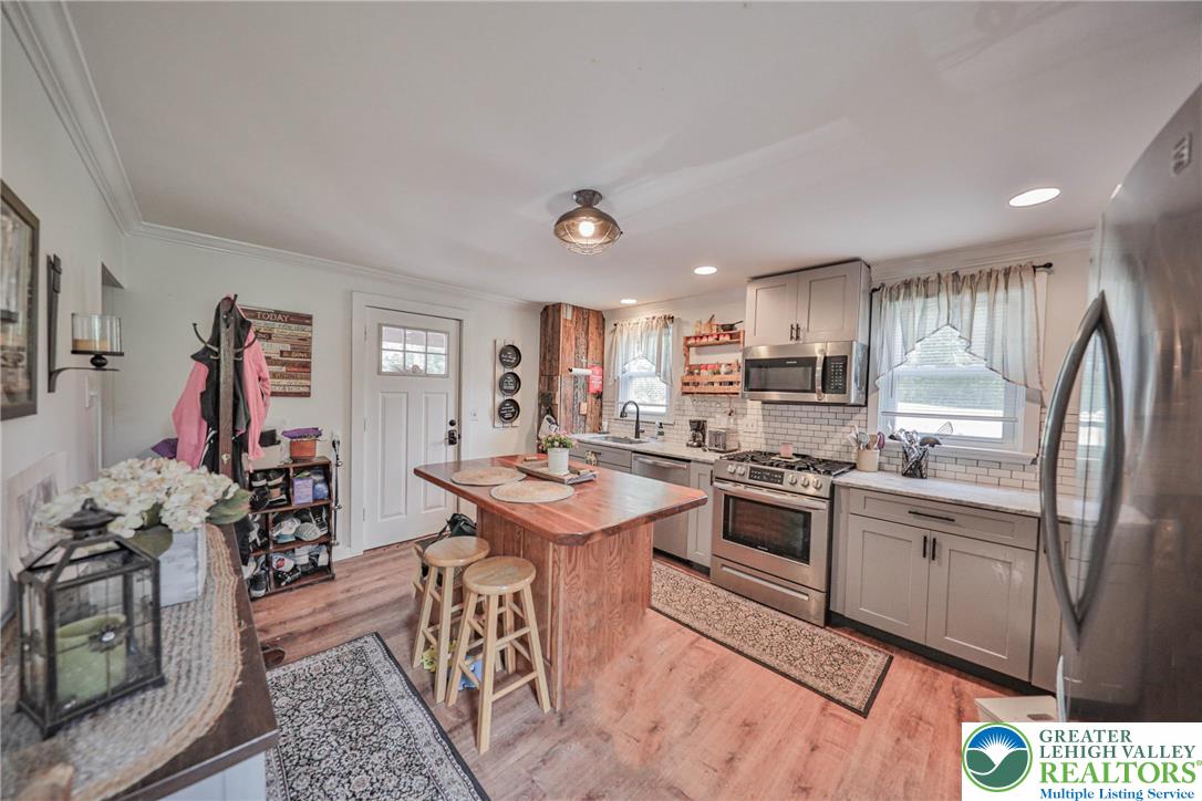 181 East Moorestown Road Wind Gap, PA 18091 - Photo 22 of 52 Gallery Image 22