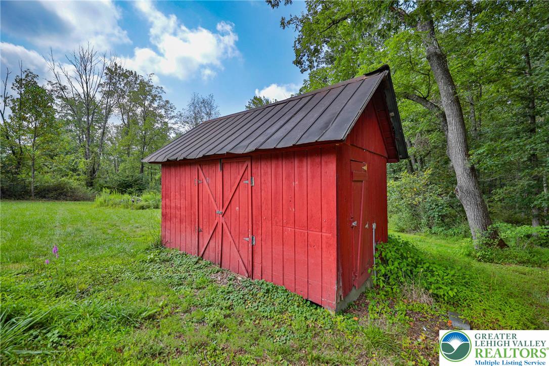 181 East Moorestown Road Wind Gap, PA 18091 - Photo 43 of 52 Gallery Image 43