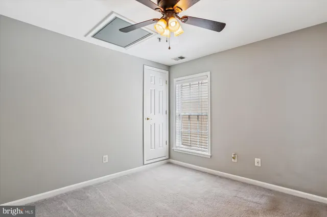 $3,300 | 7141 Huntley Creek Place, Unit 58, Alexandria, VA 22306