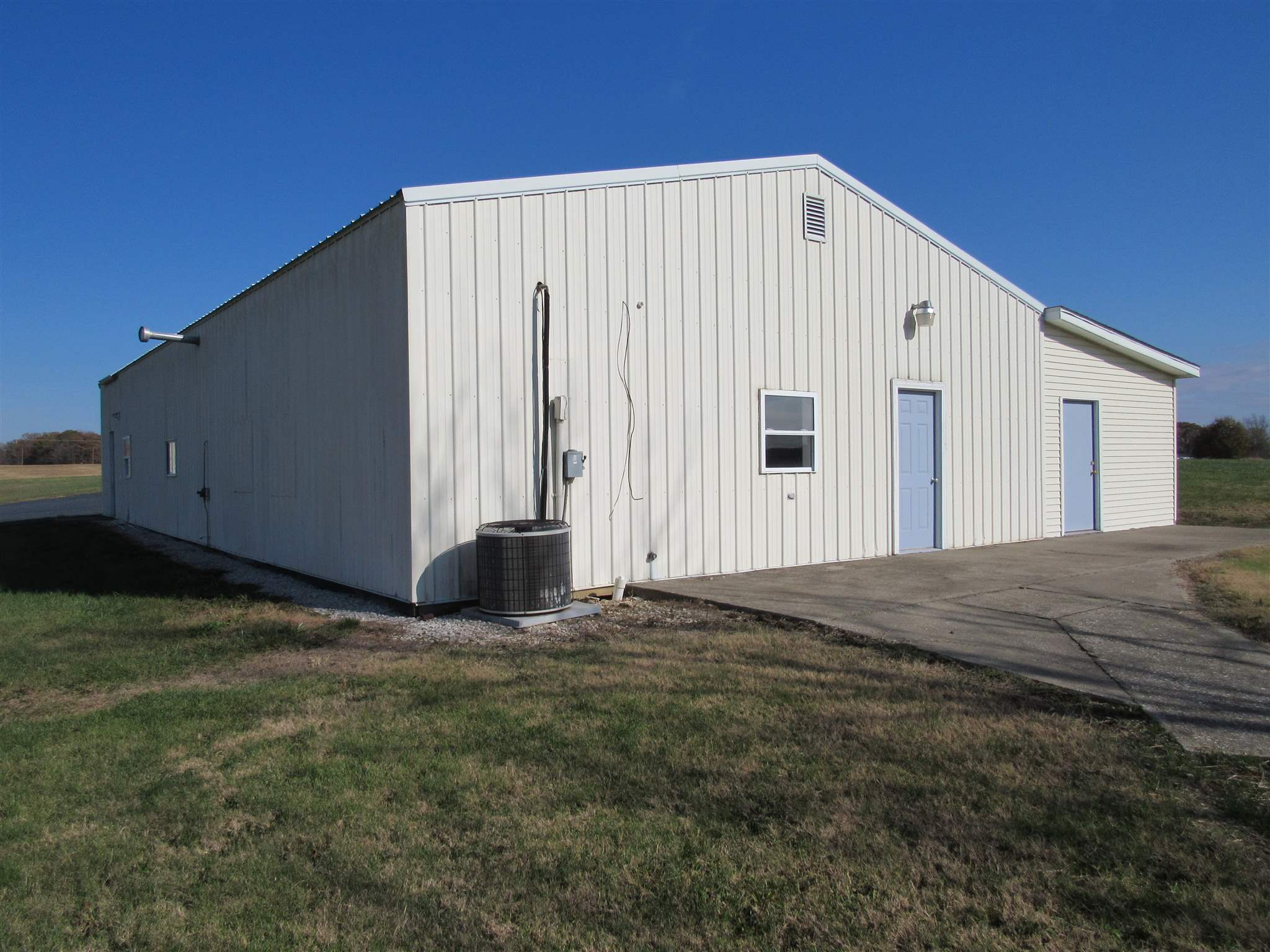 3522 Pleasant Run Road Heltonville, IN 47436 - Photo 4 of 36