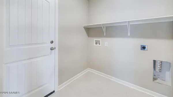 $231,000 | 160 Cottage Cove Drive, Maurice, LA 70555
