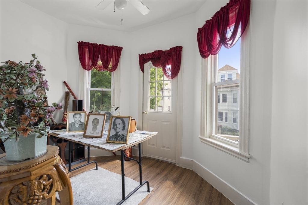 87 Hamilton Street Boston, MA 02125 - Photo 15 of 39