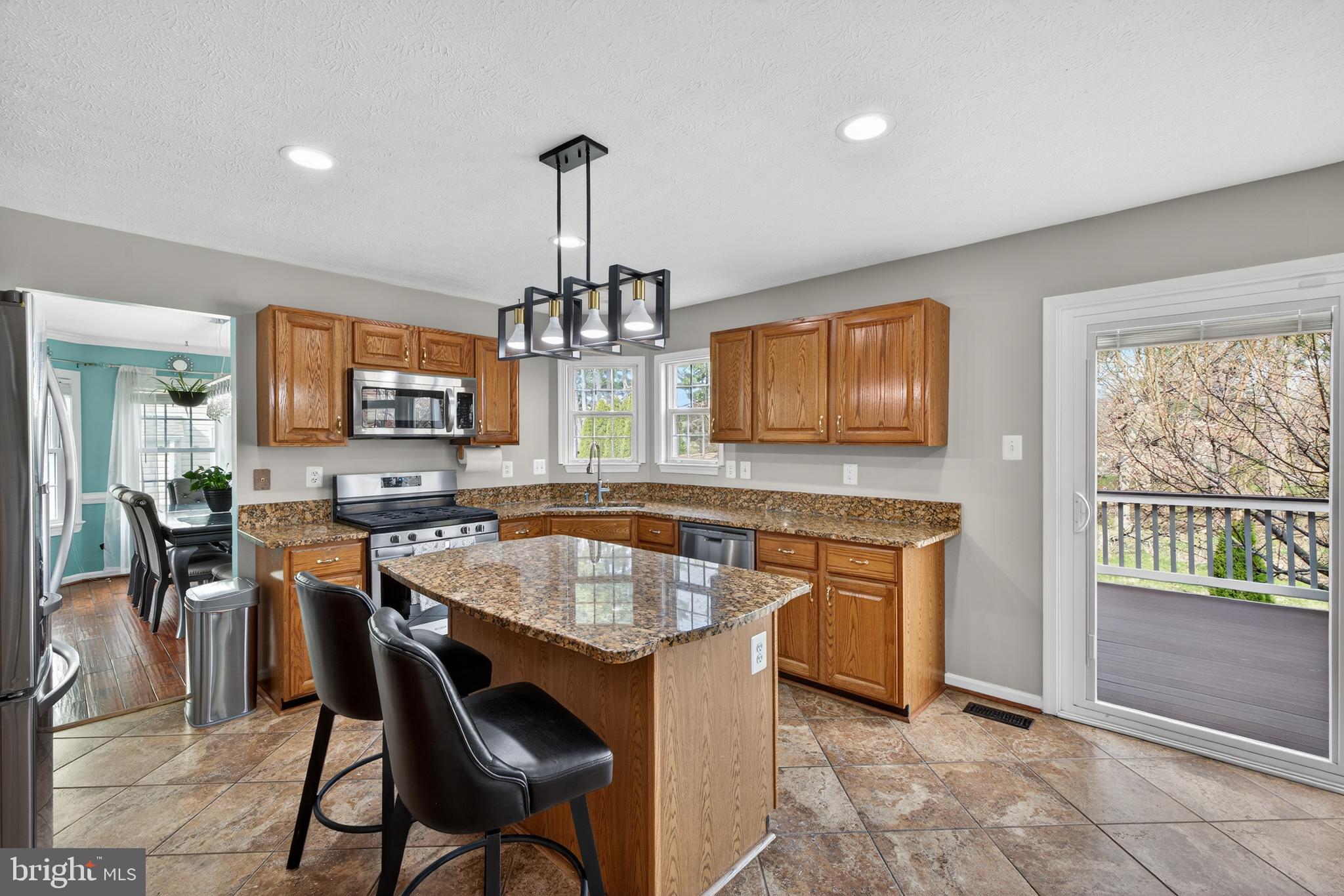 611 Hunting Ridge Drive Frederick, MD 21703 - Photo 15 of 50