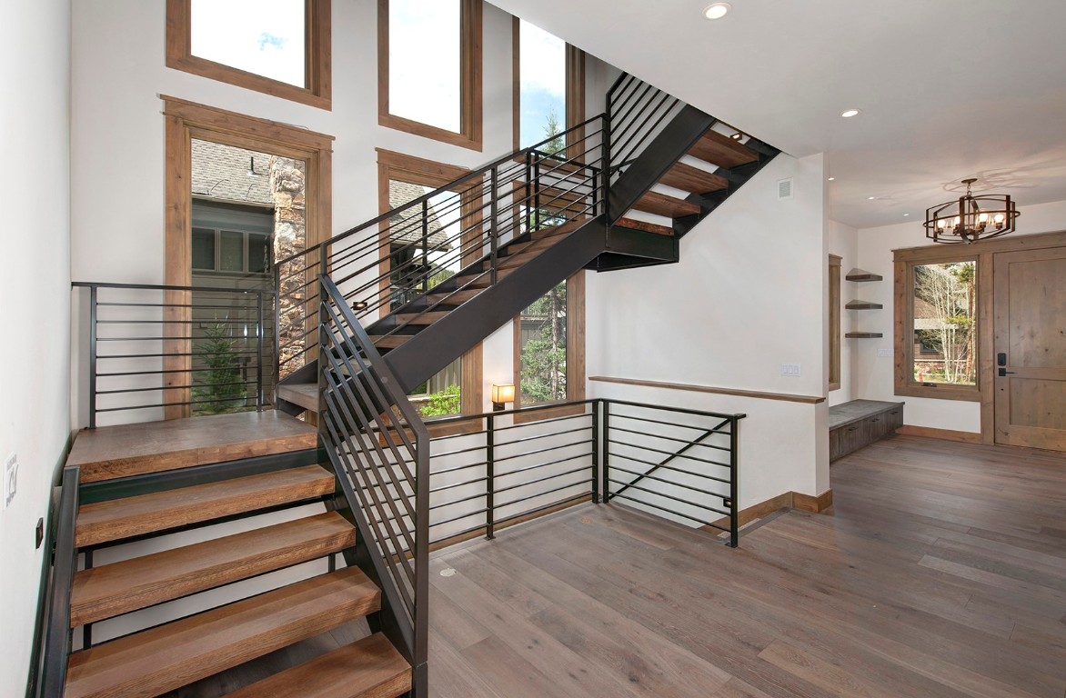 25 Tip Top Trail Keystone, CO 80435 - Photo 10 of 39 a view of entryway