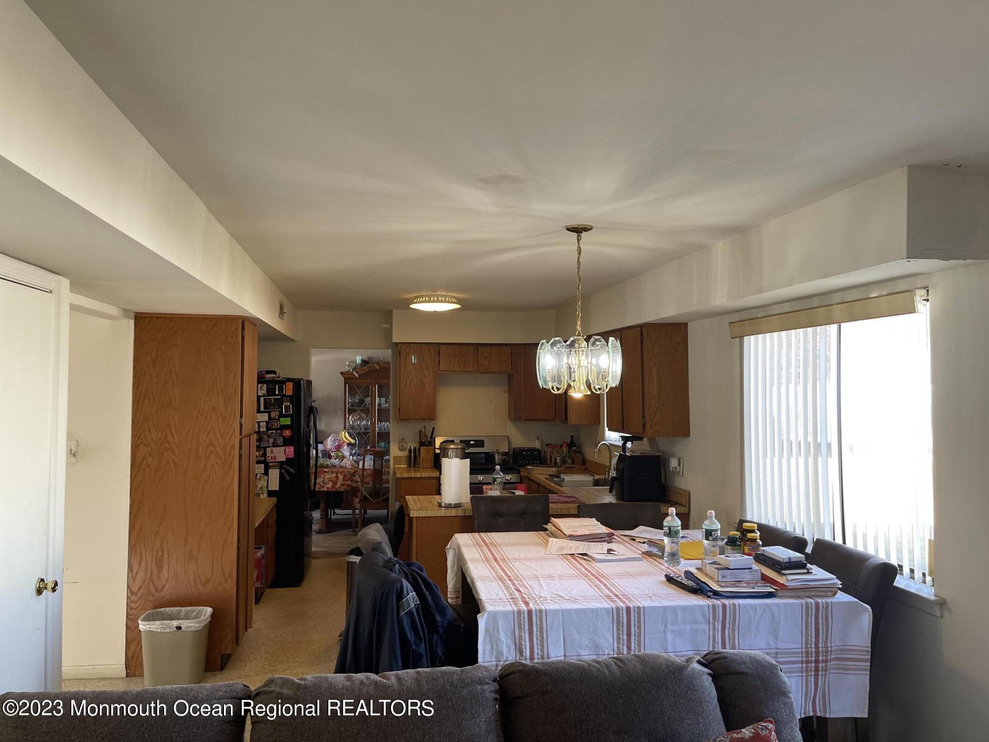 51 Cherry Bend Drive Howell, NJ 07731 - Photo 5 of 18 IMG_1139