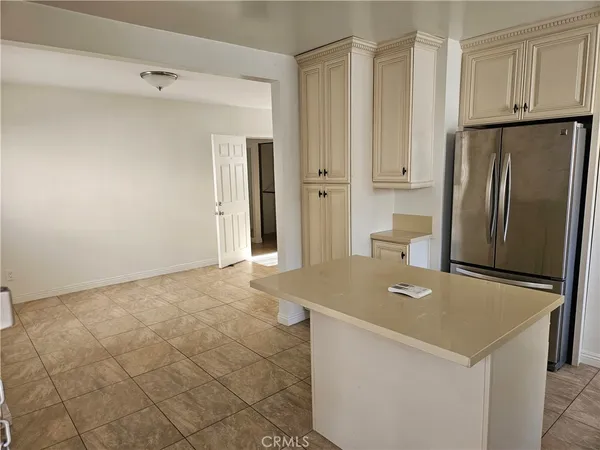 $2,150 | 3810 West Heffron Drive, Unit B, Burbank, CA 91505