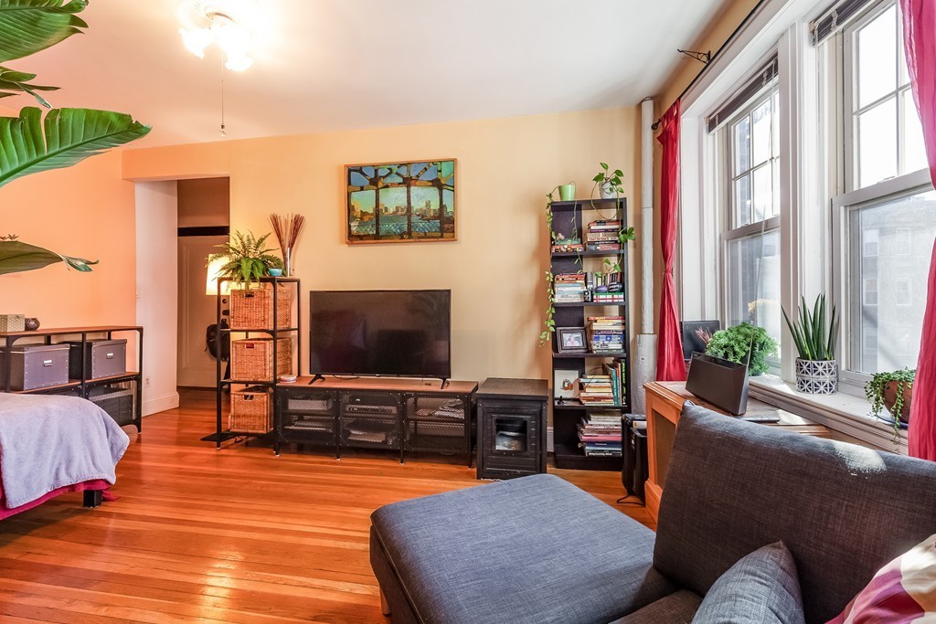 48 Strathmore Road, Unit 37 Boston, MA 02135 - Photo 5 of 15 Gallery Image 5