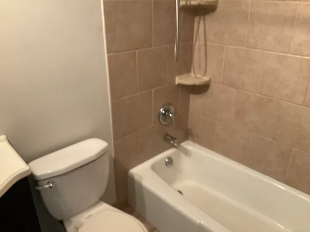 $1,850 | 157 Woodland Drive, Unit 157, Cromwell, CT 06416