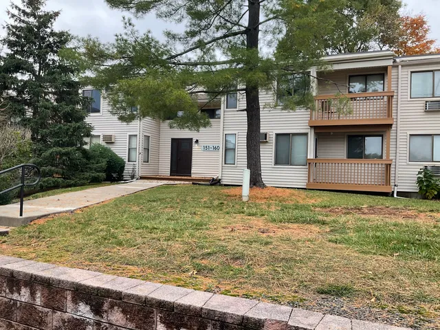 $1,850 | 157 Woodland Drive, Unit 157, Cromwell, CT 06416