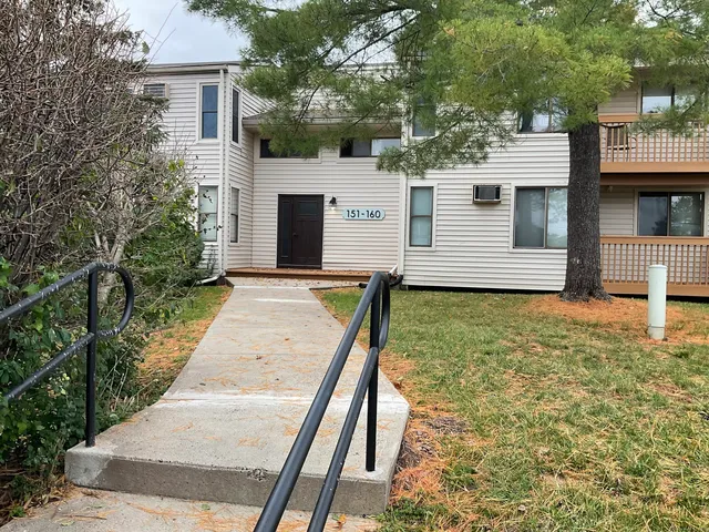 $1,850 | 157 Woodland Drive, Unit 157, Cromwell, CT 06416