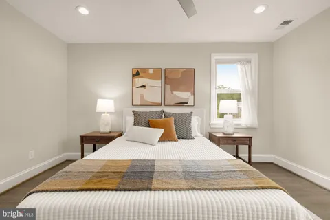 $870,000 | 325 Oglethorpe Street Northwest, Washington, DC 20011