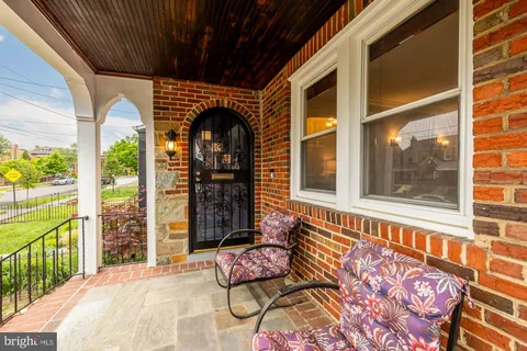 $870,000 | 325 Oglethorpe Street Northwest, Washington, DC 20011