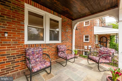 $870,000 | 325 Oglethorpe Street Northwest, Washington, DC 20011