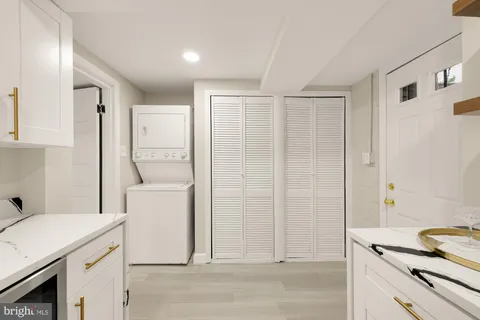 $870,000 | 325 Oglethorpe Street Northwest, Washington, DC 20011