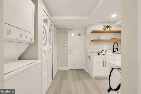 $870,000 | 325 Oglethorpe Street Northwest, Washington, DC 20011