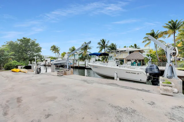 $2,750,000 | 180 Ana Court, Marathon, FL 33050