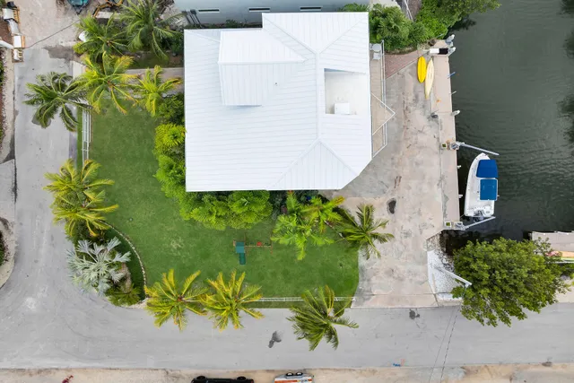 $2,750,000 | 180 Ana Court, Marathon, FL 33050