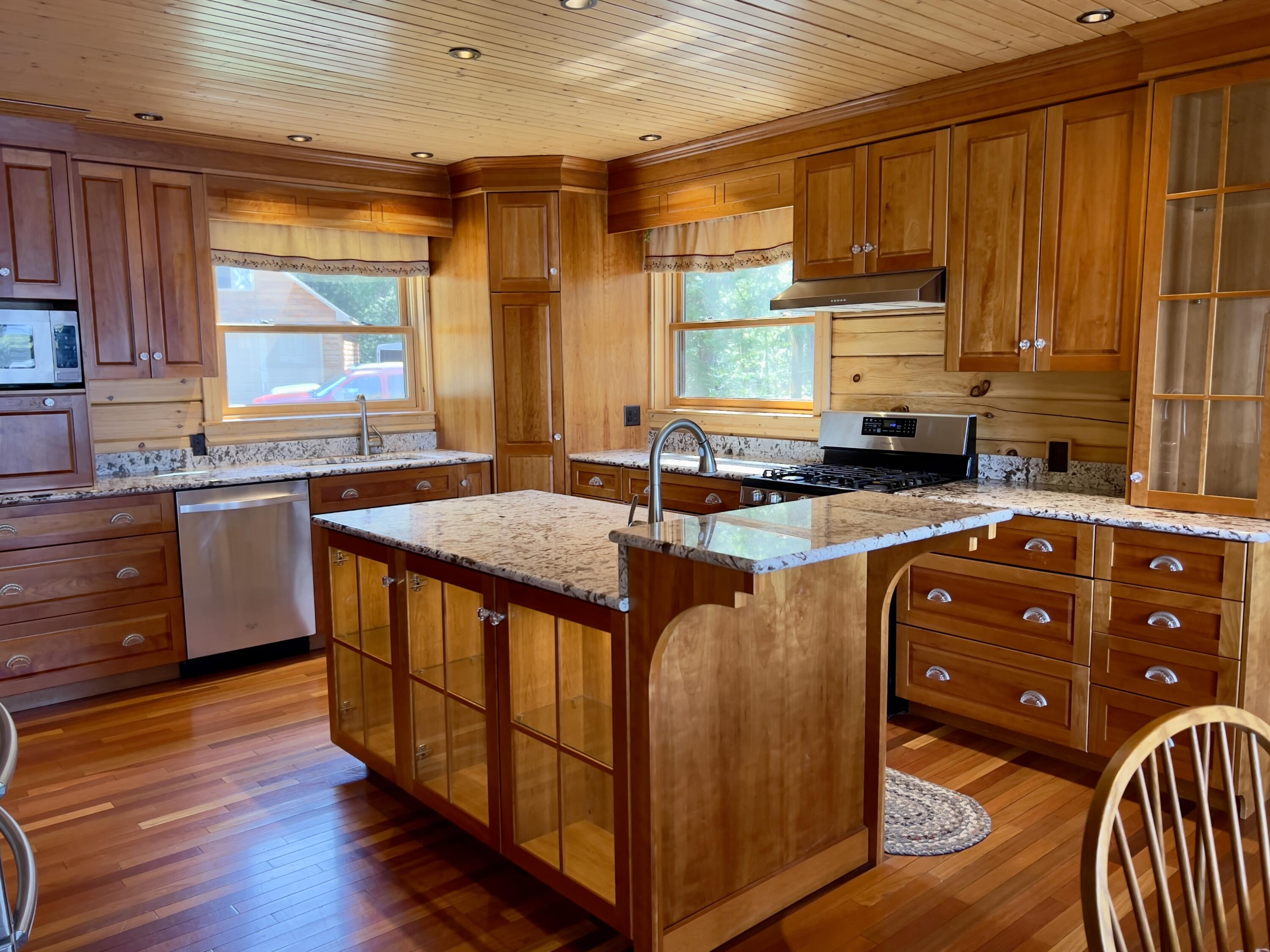 869 Turkey Tail Road Millinocket, ME 04462 - Photo 7 of 44 kitchen I