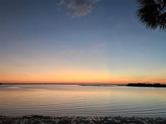 $80,000 | 4851 West Gandy Boulevard, Unit B5L5, Tampa, FL 33611