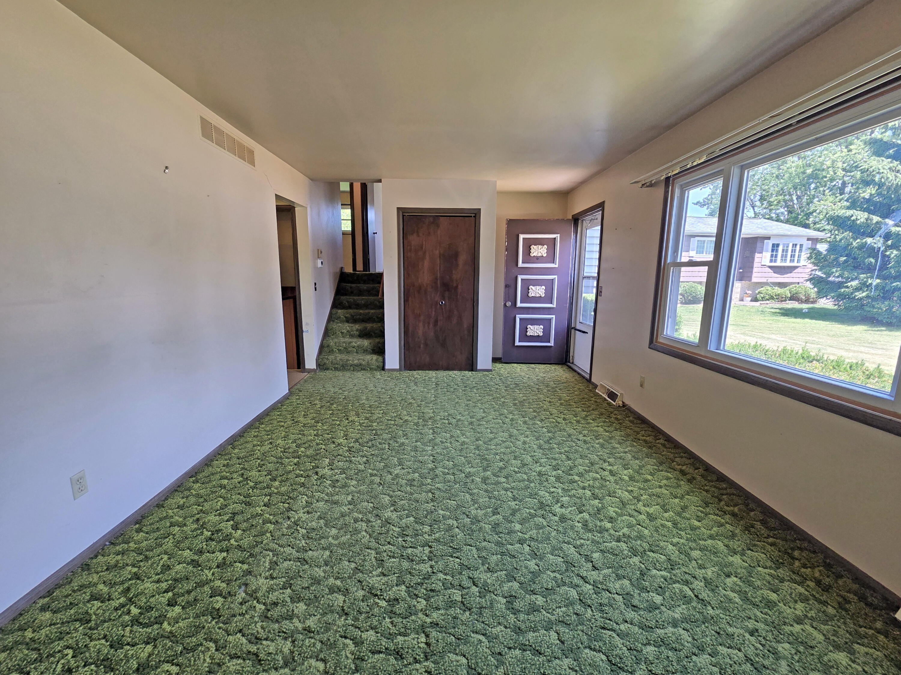 785 Aztec Court Lowell, IN 46356 - Photo 14 of 37 3000x2249