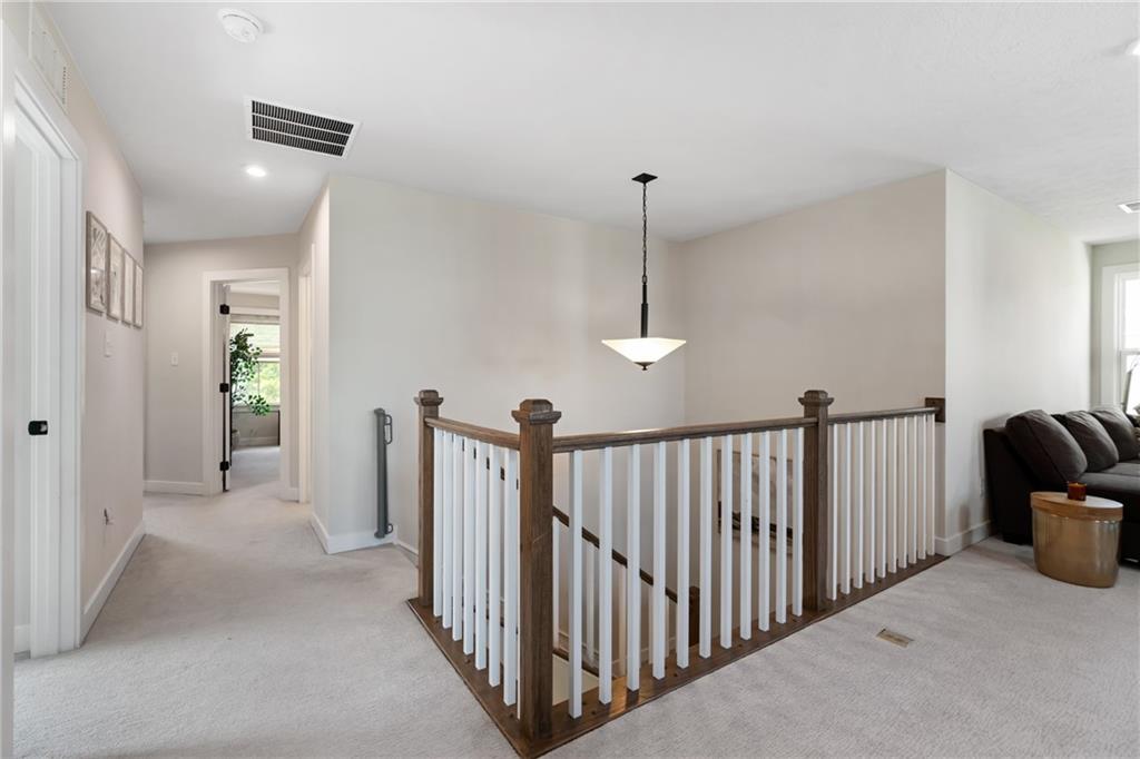 114 Marketplace Avenue Coraopolis, PA 15108 - Photo 15 of 32 a view of a hallway with closet