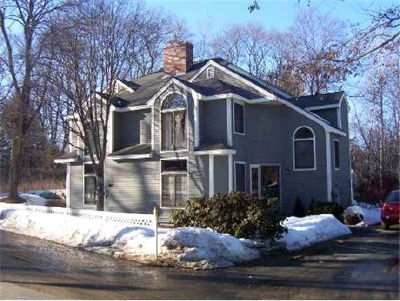 12 Pendleton Road, Unit 24 Laconia, NH 03246 - Photo 1 of 9