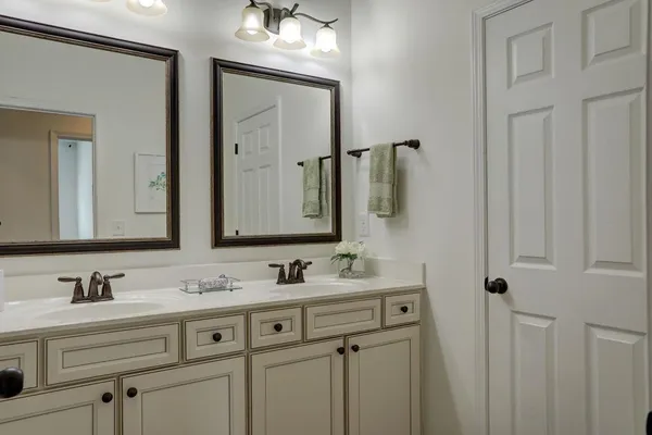 $3,900 | 104 Wellington Trace, Atlanta, GA 30328