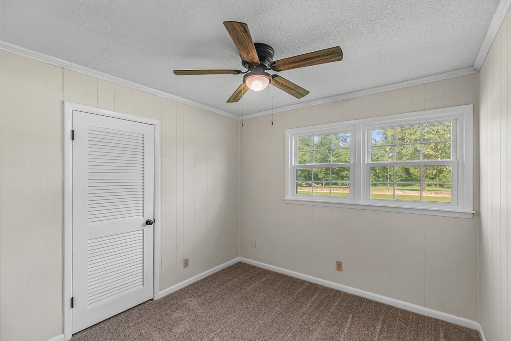 351 Hayborn Road Webb, AL 36376 - Photo 15 of 57