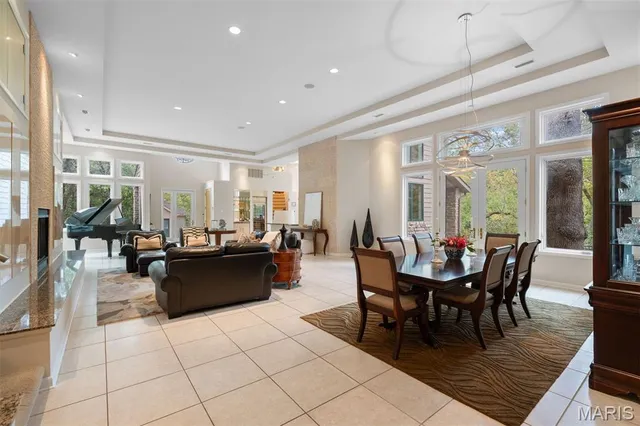 $2,000,000 | 1800 West Adams Avenue, Kirkwood, MO 63122