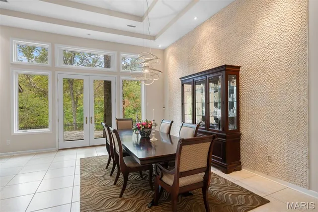 $2,000,000 | 1800 West Adams Avenue, Kirkwood, MO 63122