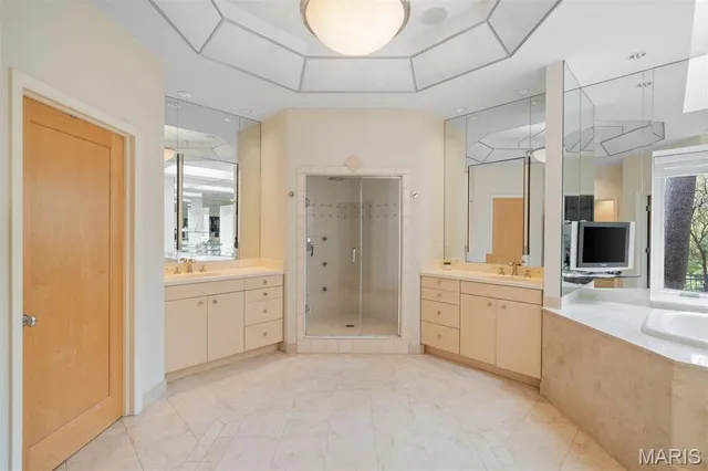 $2,000,000 | 1800 West Adams Avenue, Kirkwood, MO 63122