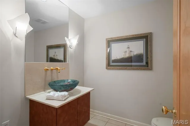 $2,000,000 | 1800 West Adams Avenue, Kirkwood, MO 63122