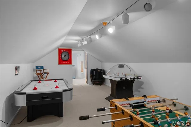 $2,000,000 | 1800 West Adams Avenue, Kirkwood, MO 63122