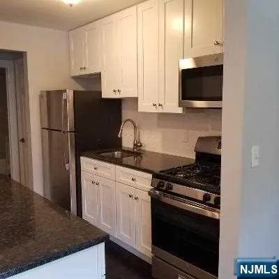 $2,050 | 807 Washington Drive, Ramsey, NJ 07446