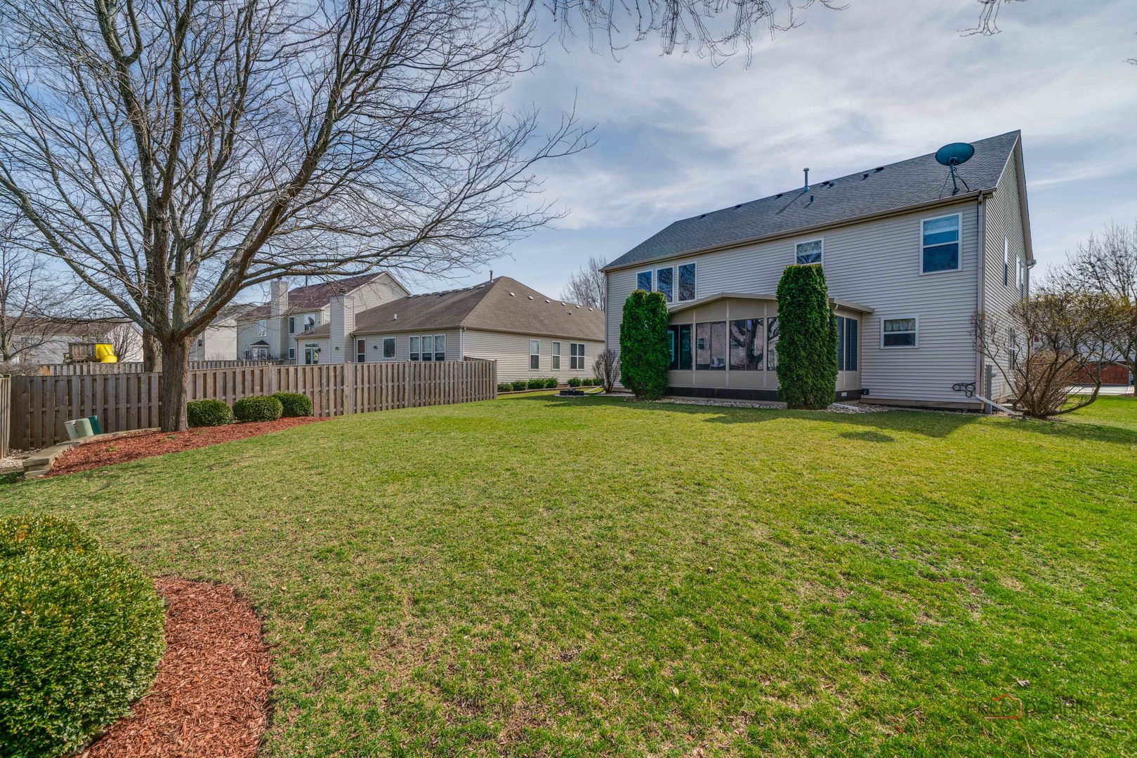 478 Highplains Road Round Lake, IL 60073 - Photo 37 of 41 Gallery Image 37