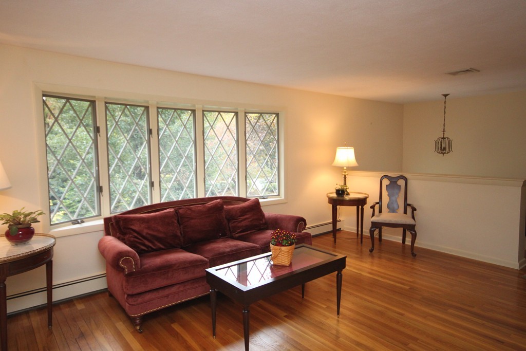 60 Reservoir Road Westwood, MA 02090 - Photo 4 of 28 Gallery Image 4