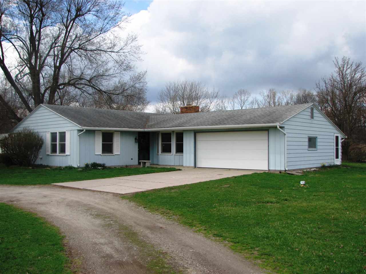 4812 Knoll Road Fort Wayne, IN 46809 - Photo 1 of 29