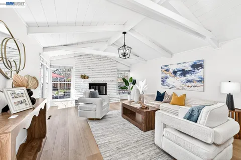 $1,449,000 | 123 Kelobra Court, Walnut Creek, CA 94598