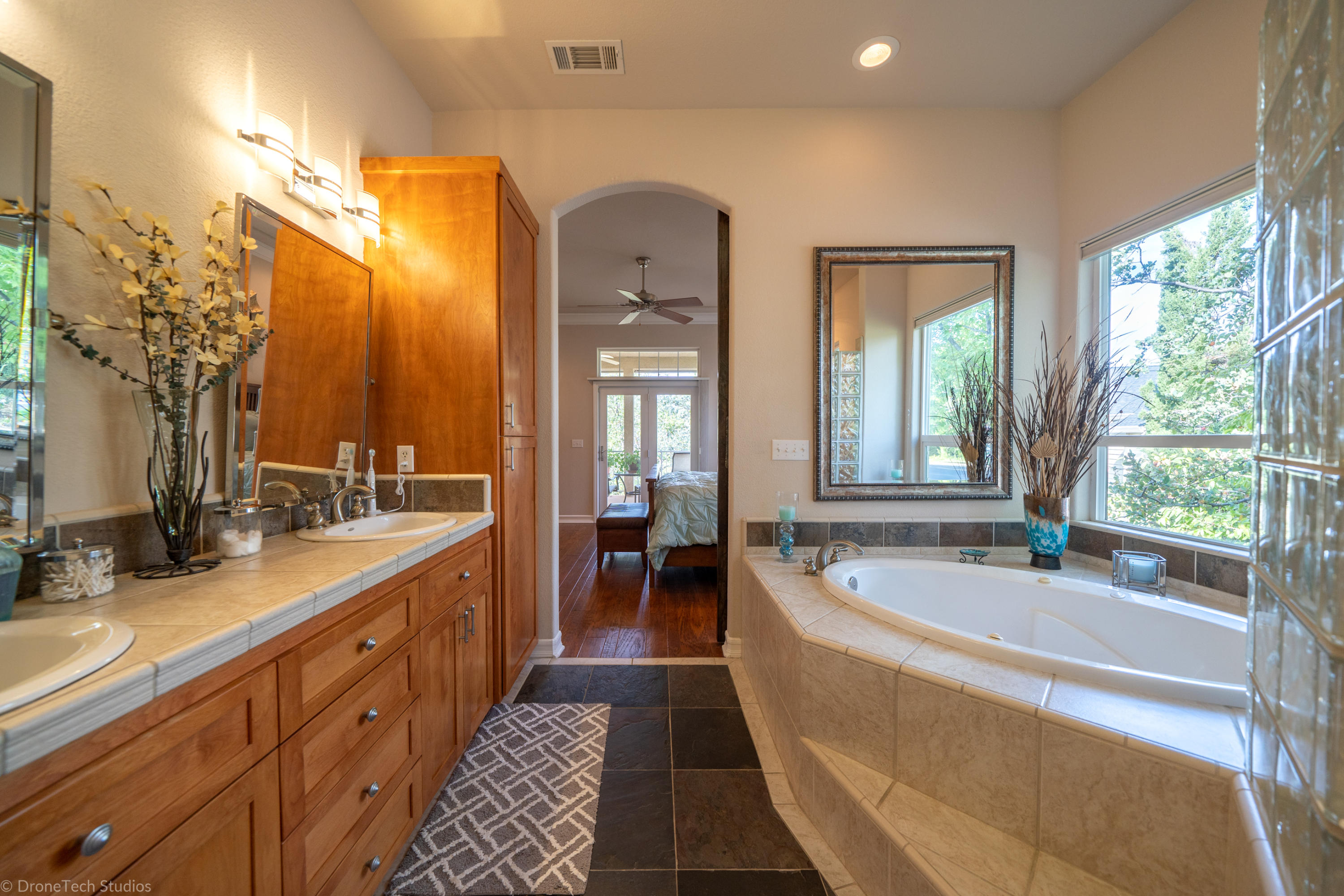 3179 Pinot Path Redding, CA 96001 - Photo 29 of 60 3179 Pinot Path-30