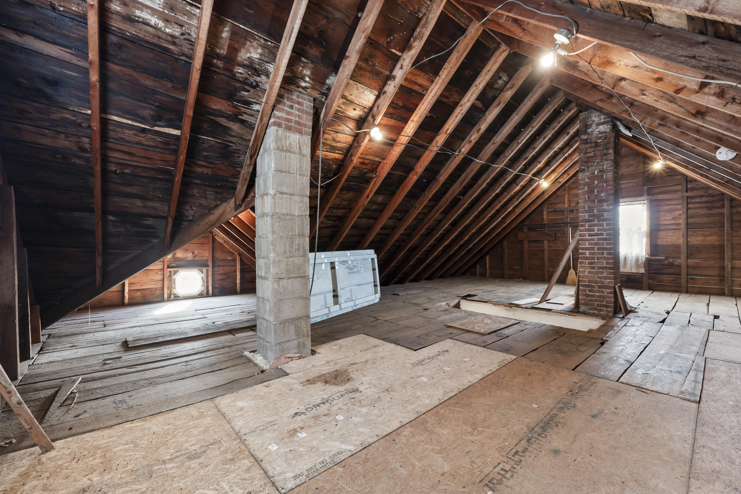 730 Beech Hill Road Auburn, ME 04210 - Photo 44 of 95 Walk-Up Attic