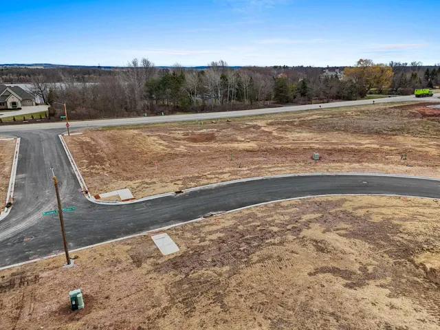 $74,900 | 403 Brookline Avenue, Unit 231, De Pere, WI 54115