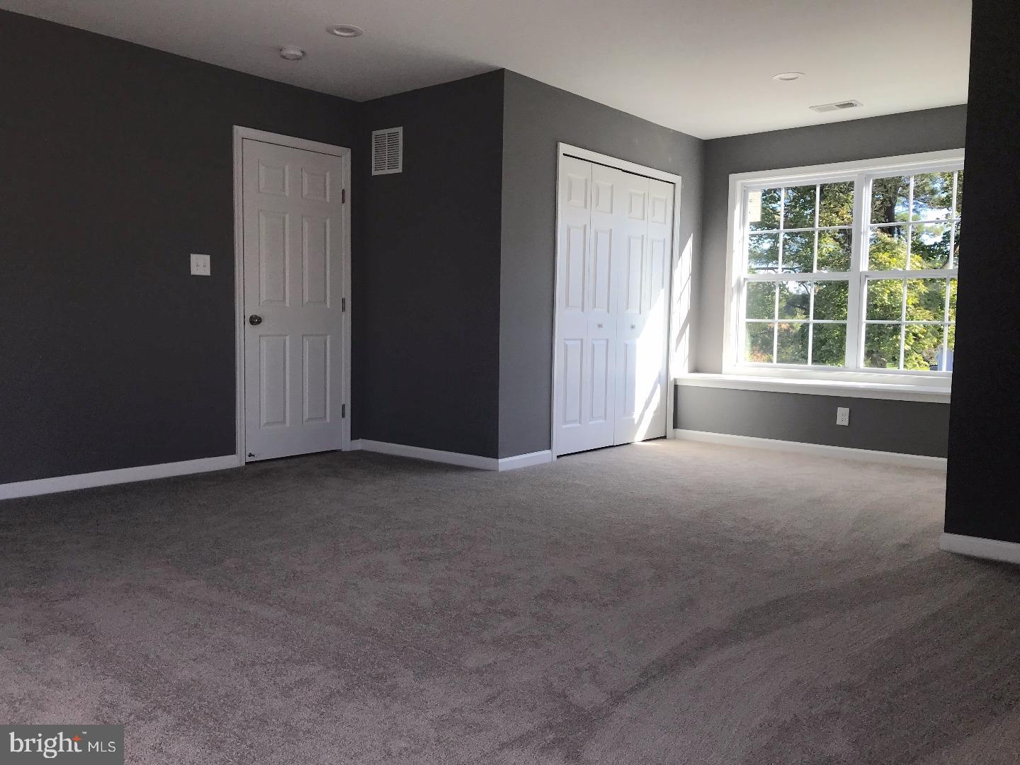 15 Spinythorn Road Levittown, PA 19056 - Photo 13 of 21 Gallery Image 13
