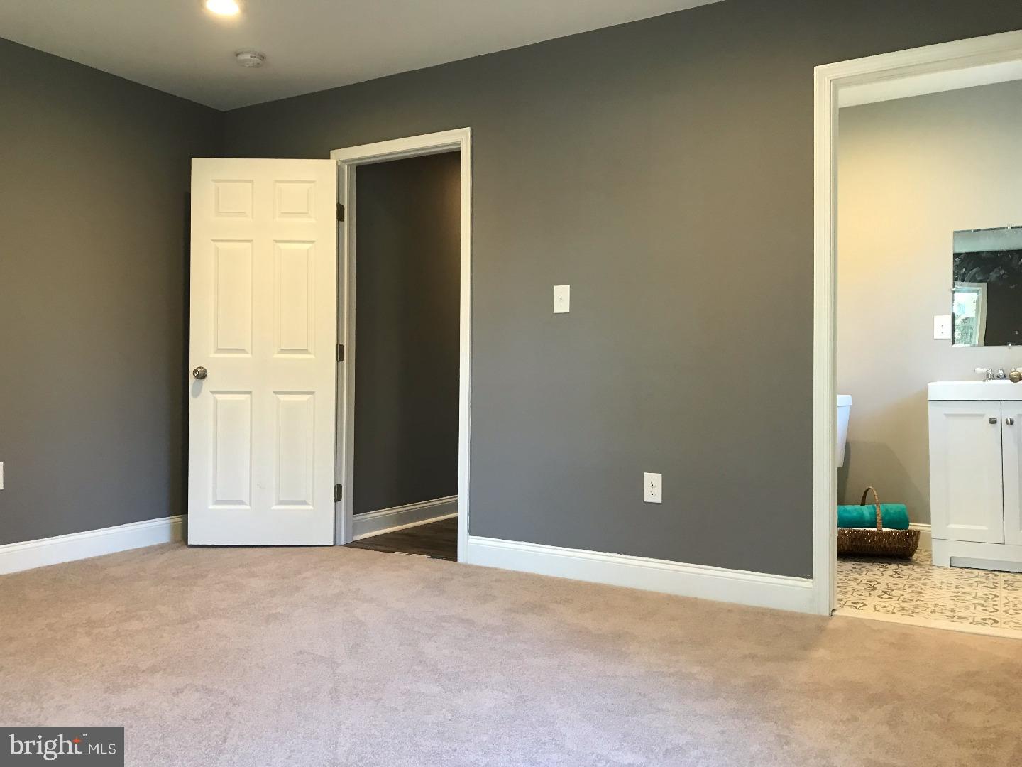 15 Spinythorn Road Levittown, PA 19056 - Photo 15 of 21 Gallery Image 15