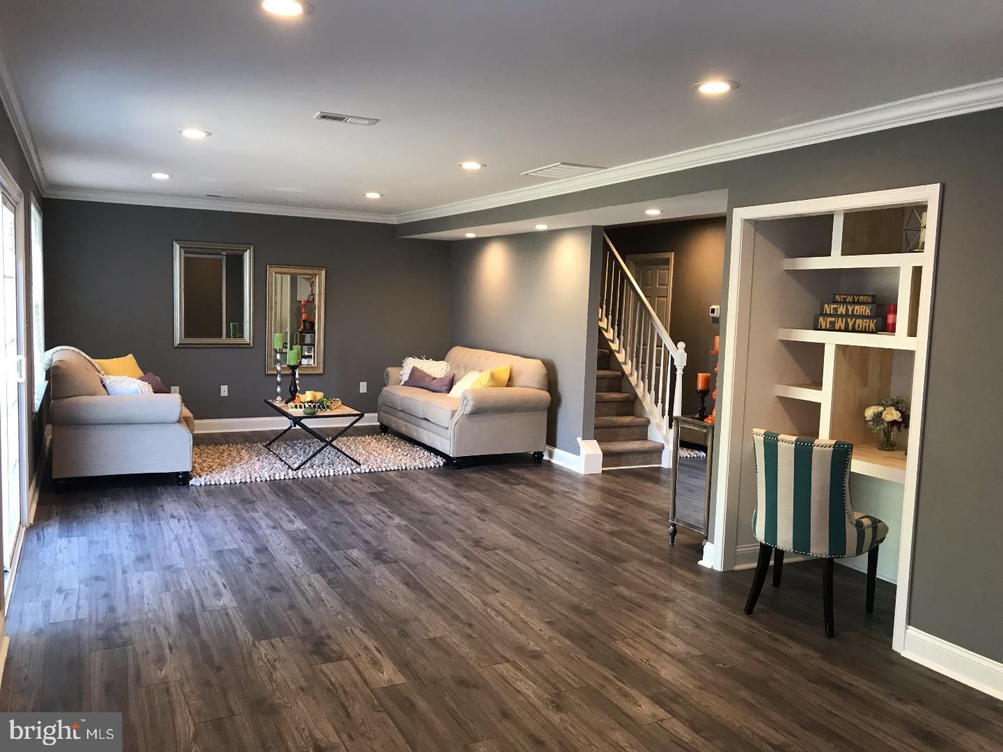15 Spinythorn Road Levittown, PA 19056 - Photo 8 of 21 Gallery Image 8
