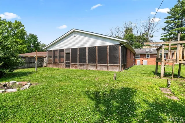 $175,000 | 31 Moorland Drive, Granite City, IL 62040