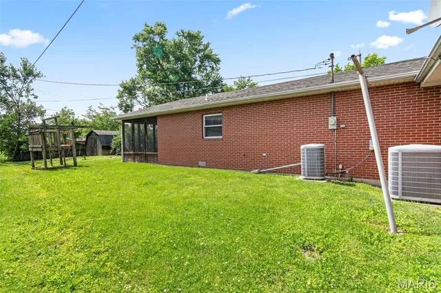 $175,000 | 31 Moorland Drive, Granite City, IL 62040