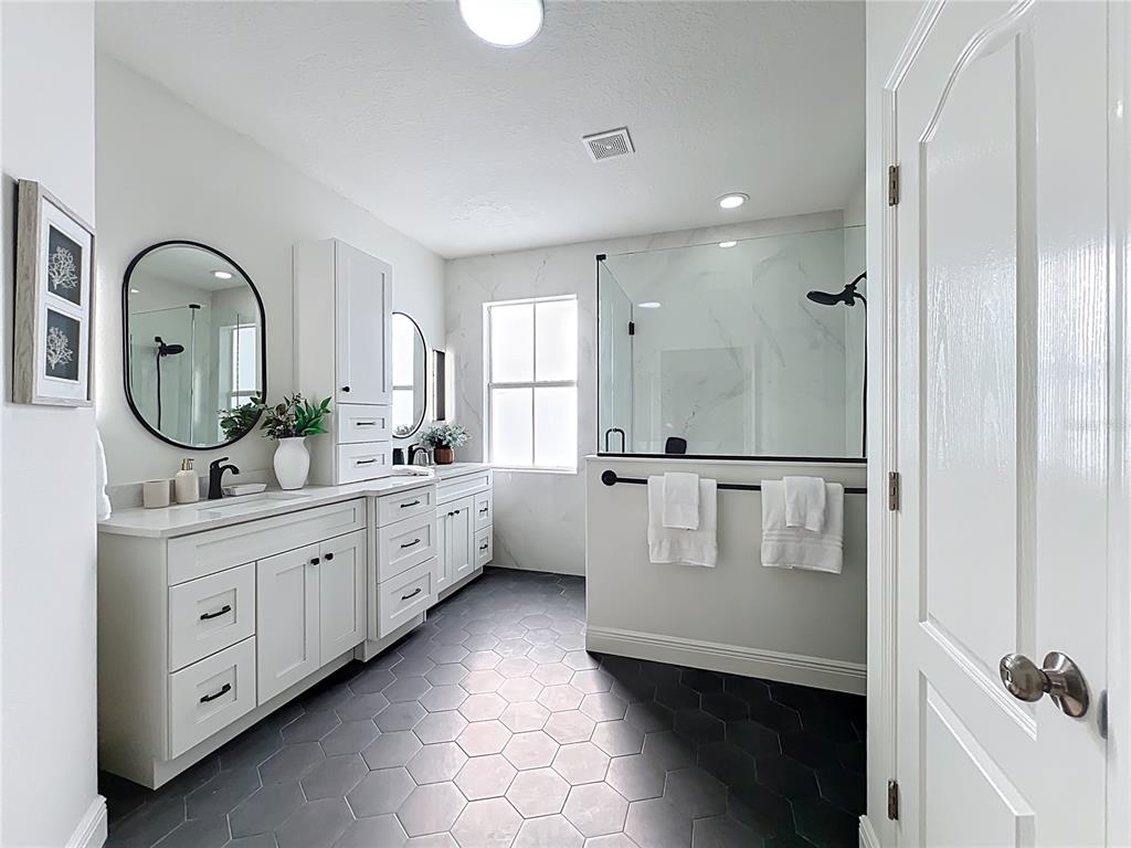 4264 Haws Court Orlando, FL 32814 - Photo 21 of 38