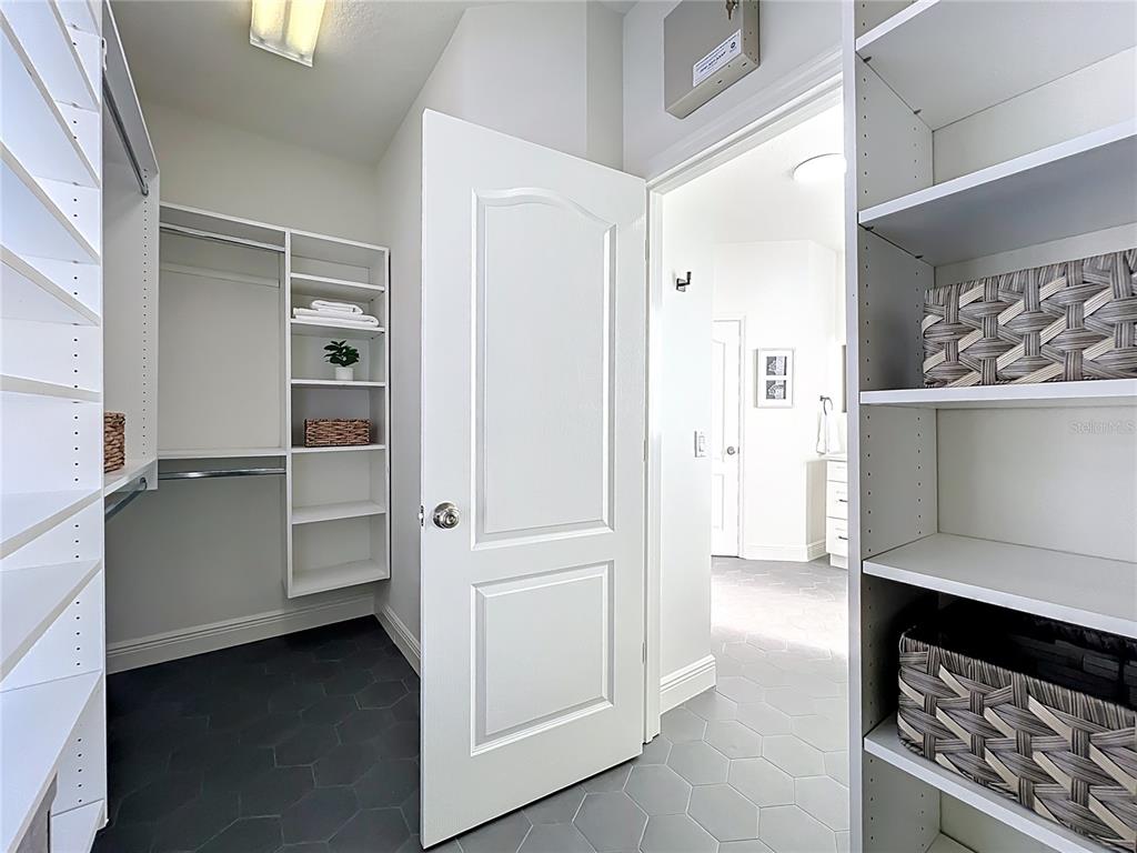 4264 Haws Court Orlando, FL 32814 - Photo 22 of 38