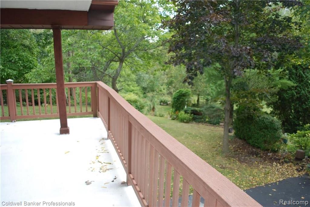 29800 Westgate Road Farmington Hills, MI 48334 - Photo 29 of 43
